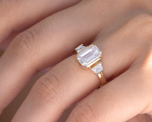 2.5 Carat Ziggurat Ring