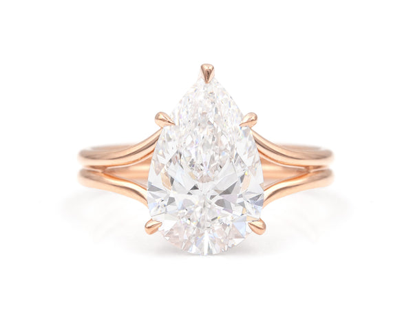 Brilliant Cut Diamond Gemma Ring