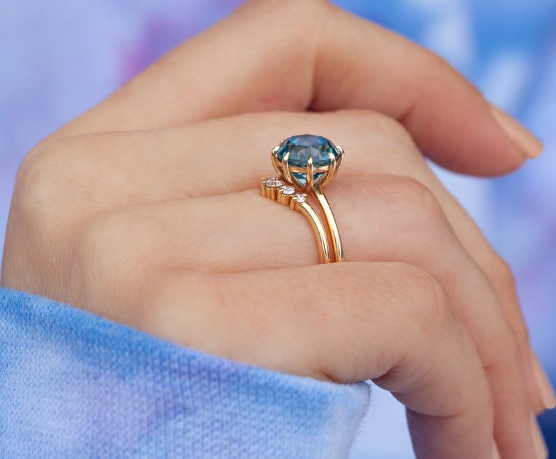 3.78-Carat Sapphire Soleil Ring